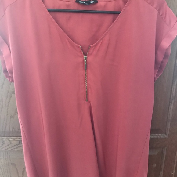 Express Top - Picture 7 of 8